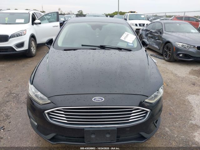 Ford Fusion Se Image 13