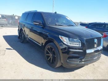  Salvage Lincoln Navigator
