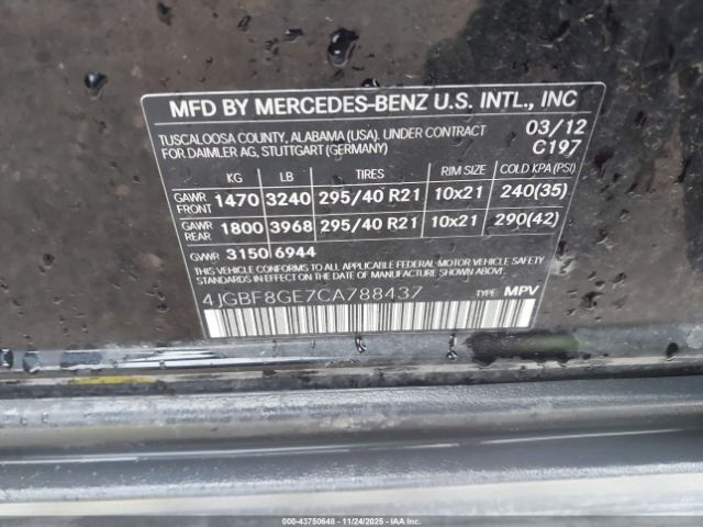 Mercedes-Benz G-Class 4matic Image 12