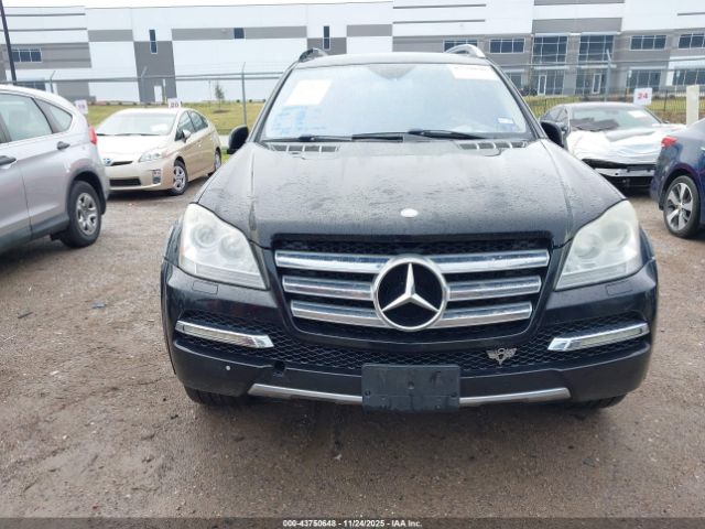 Mercedes-Benz G-Class 4matic Image 8