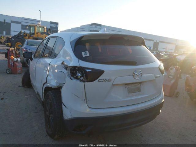 Mazda Cx Sport Image 5