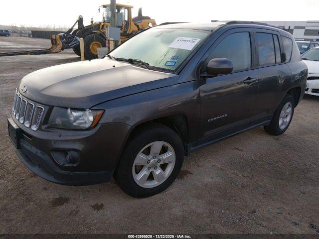 Jeep Compass Latitude Fwd Image 5