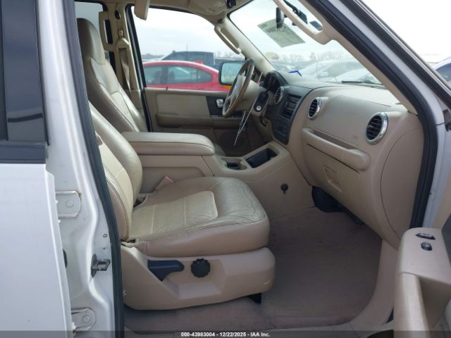 Ford Expedition Eddie Bauer Image 2