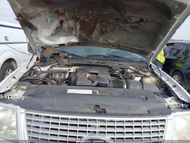 Ford Expedition Eddie Bauer Image 9