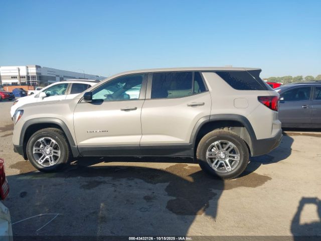 GMC Terrain Awd Elevation Image 16