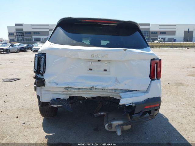 Kia Sorento Lx Image 12