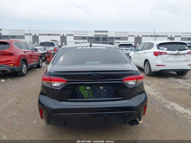 Toyota Corolla Se Image 12