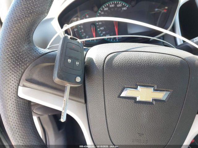 Chevrolet Sonic Lt Auto Image 3