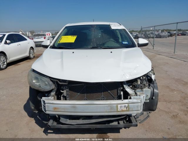 Chevrolet Sonic Lt Auto Image 15