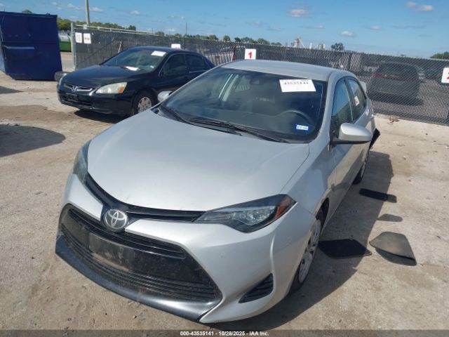 Toyota Corolla Le Image 16