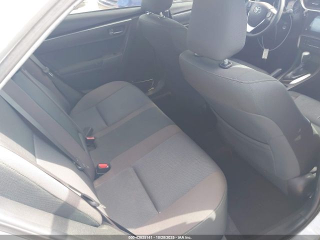 Toyota Corolla Le Image 5