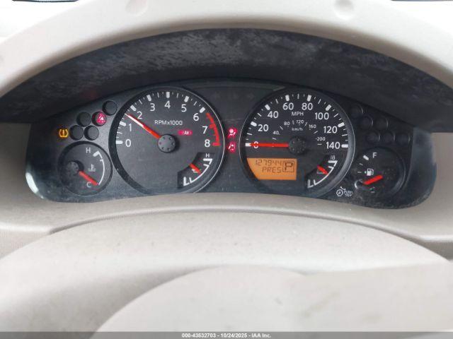 Nissan Frontier Sv Image 14