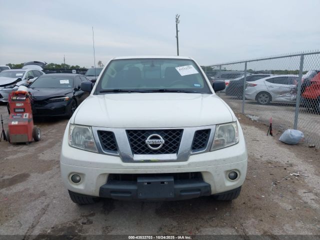 Nissan Frontier Sv Image 11