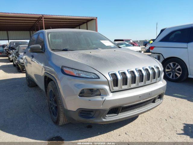  Salvage Jeep Cherokee