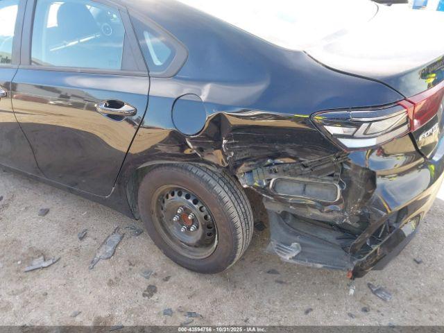 Kia Forte Lx Image 6