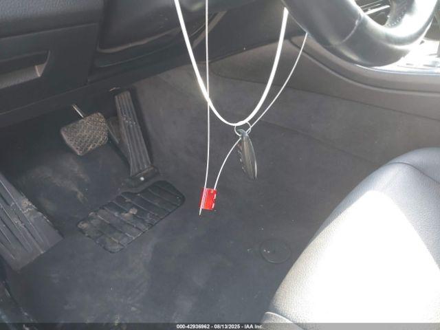 BMW 5 Series Image 7