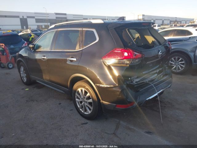 Nissan Rogue Sv Image 2