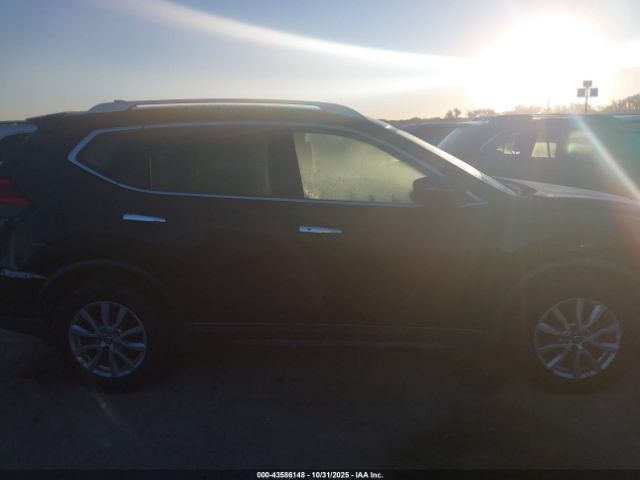 Nissan Rogue Sv Image 12