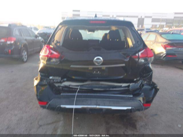 Nissan Rogue Sv Image 14