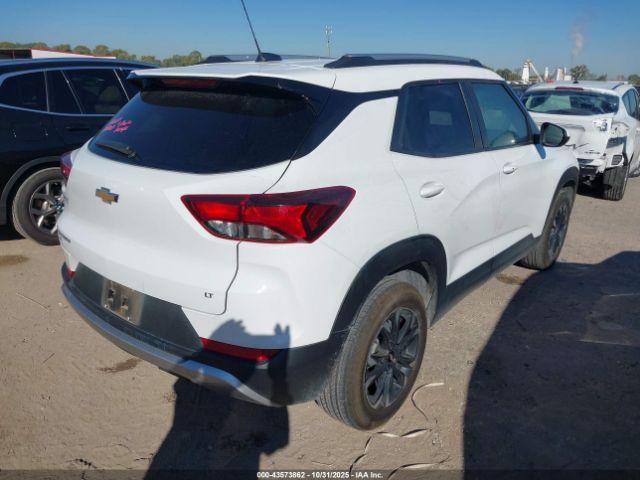 Chevrolet Trailblazer Awd Lt Image 3