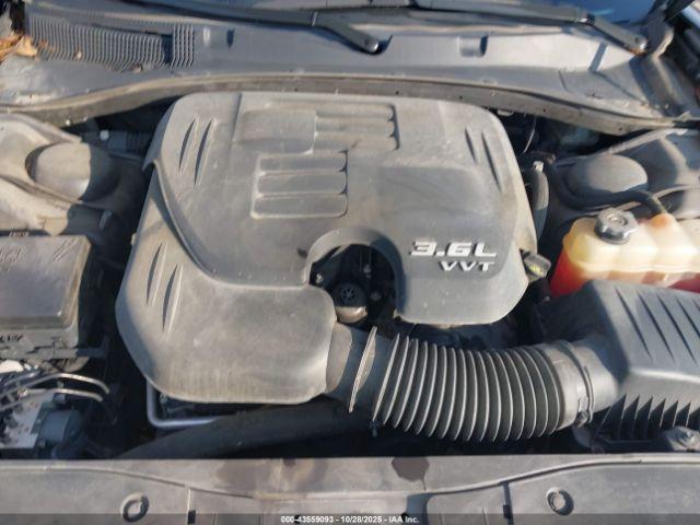 Dodge Charger Sxt Rwd Image 10