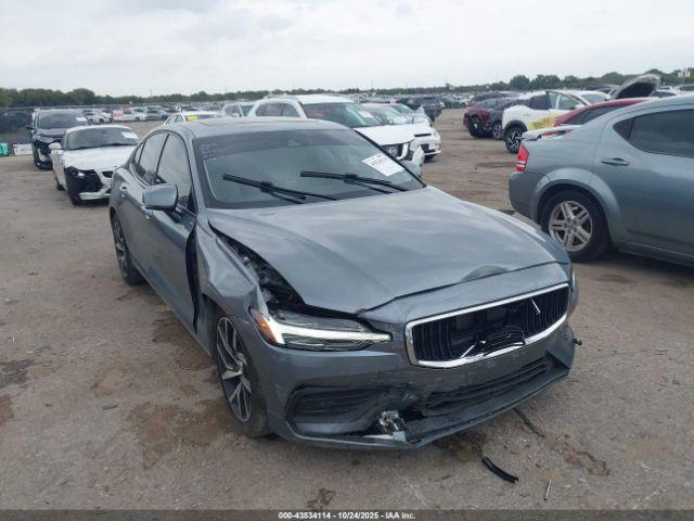  Salvage Volvo S60