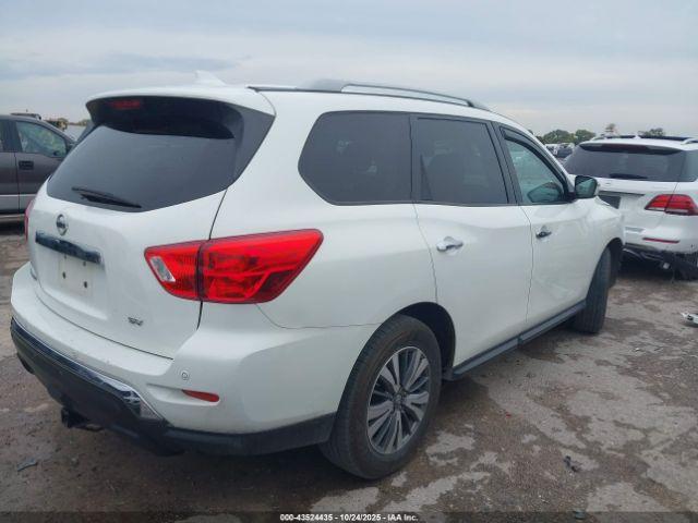 Nissan Pathfinder Sv 2wd Image 14