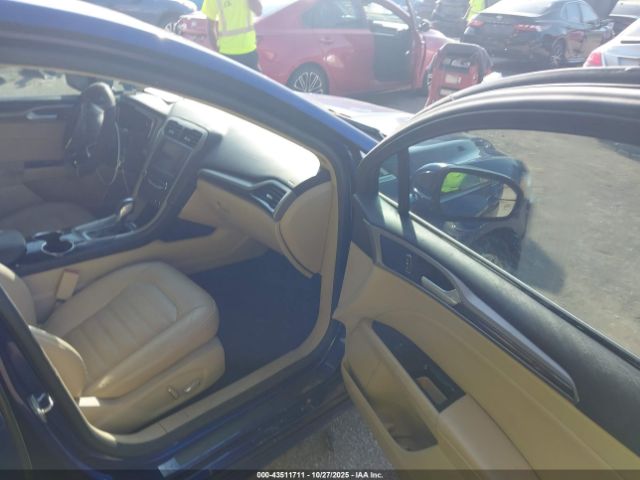 Ford Fusion Se Image 4