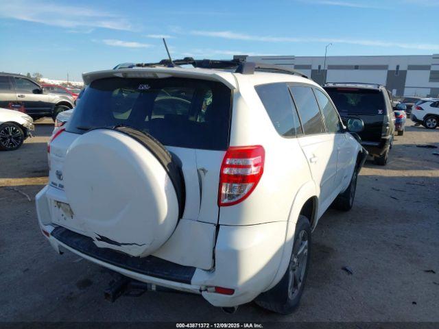 Toyota RAV4 Sport V6 Image 5