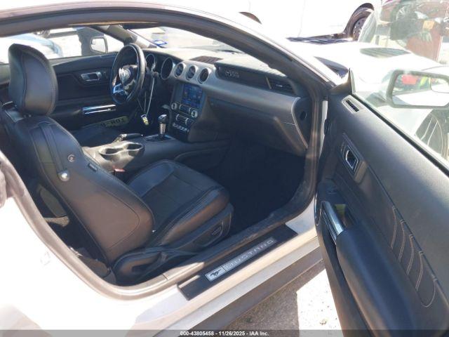 Ford Mustang Ecoboost Premium Fastback Image 2