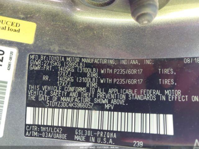 Toyota Sienna Xle 8 Passenger Image 14