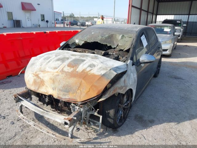 Volkswagen Golf 2.0t Image 8