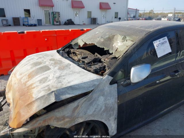 Volkswagen Golf 2.0t Image 6