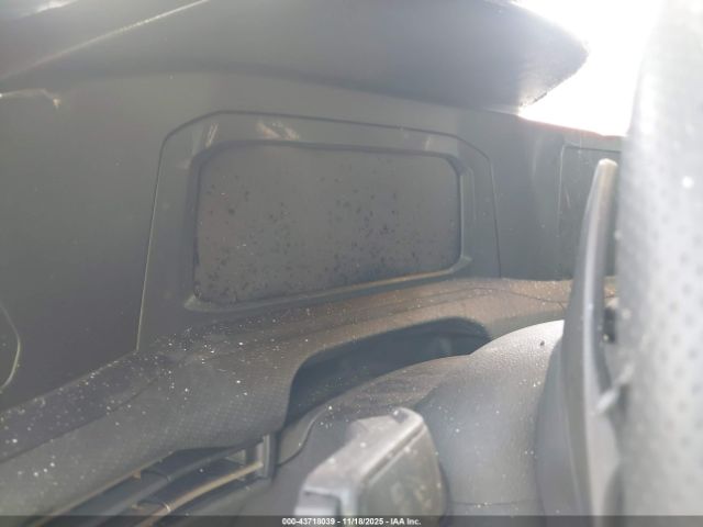 Volkswagen Golf 2.0t Image 4