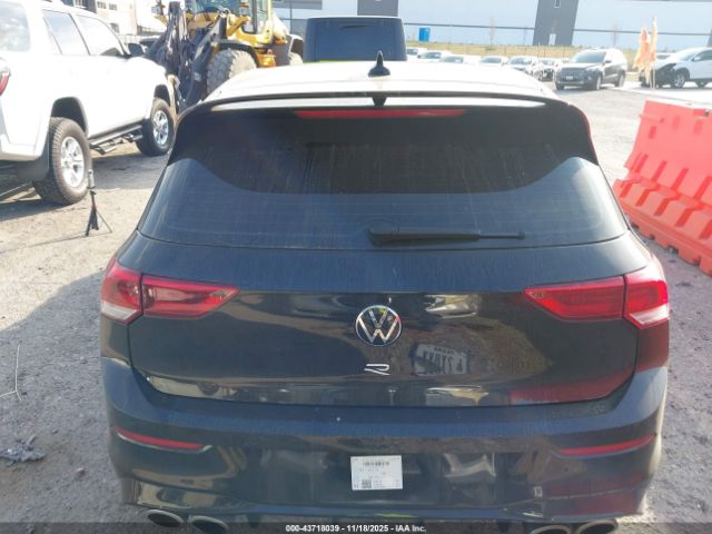 Volkswagen Golf 2.0t Image 9