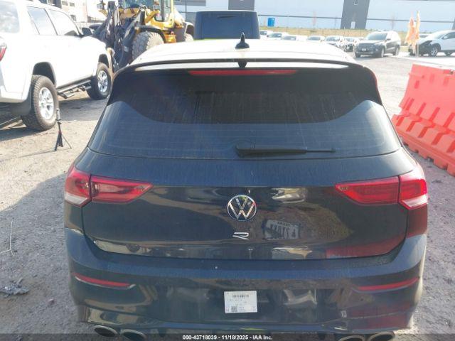 Volkswagen Golf 2.0t Image 9