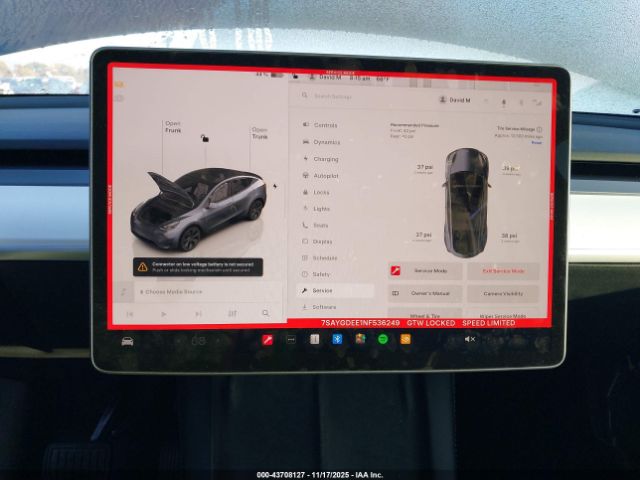 Tesla Model Y Long Range Dual Motor All-wheel Drive Image 11