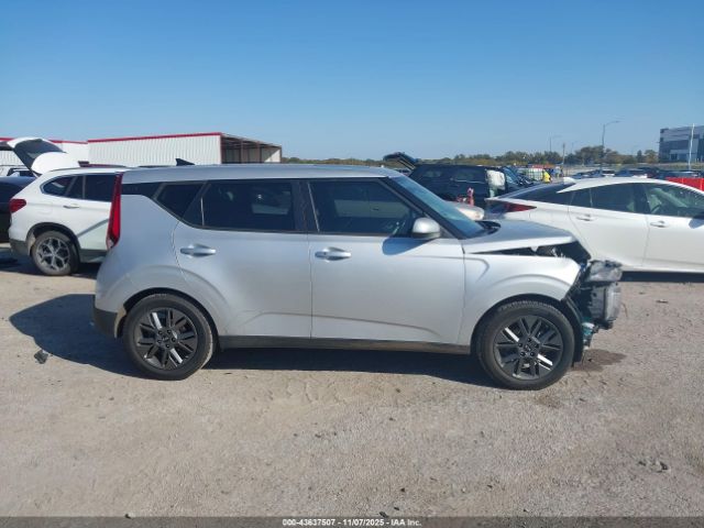 Kia Soul Ex Image 14