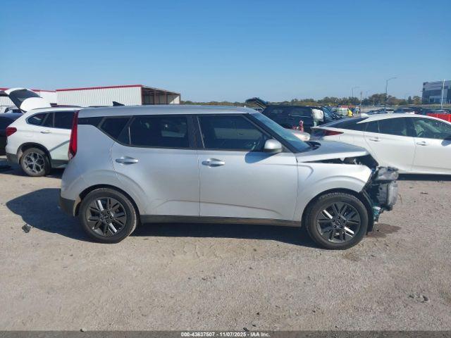 Kia Soul Ex Image 14