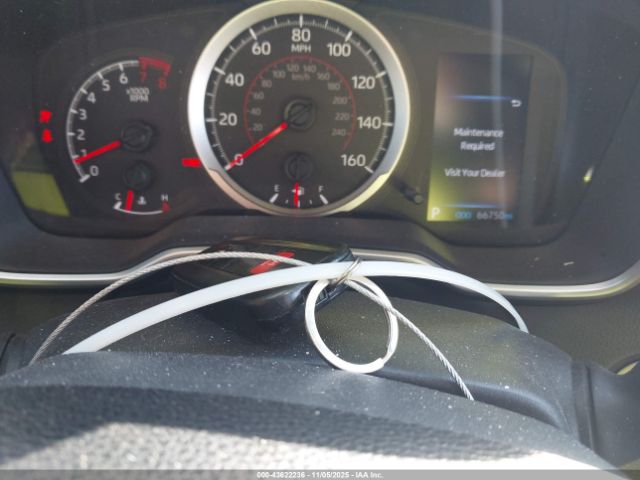 Toyota Corolla Se Image 5