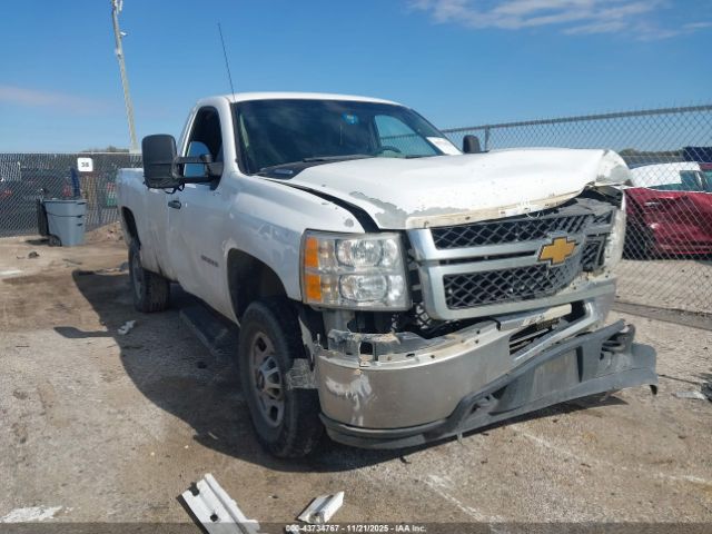 Chevrolet Silverado 2500 Work Truck Image 1