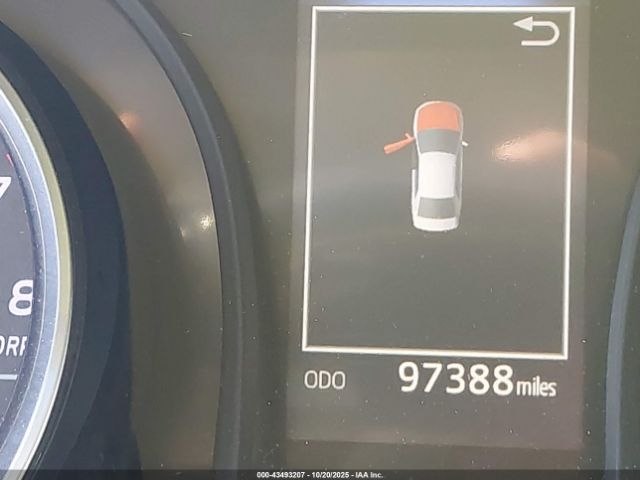 Toyota Camry Se Image 10