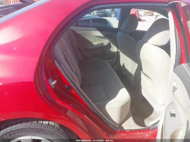 Toyota Corolla Le Image 6