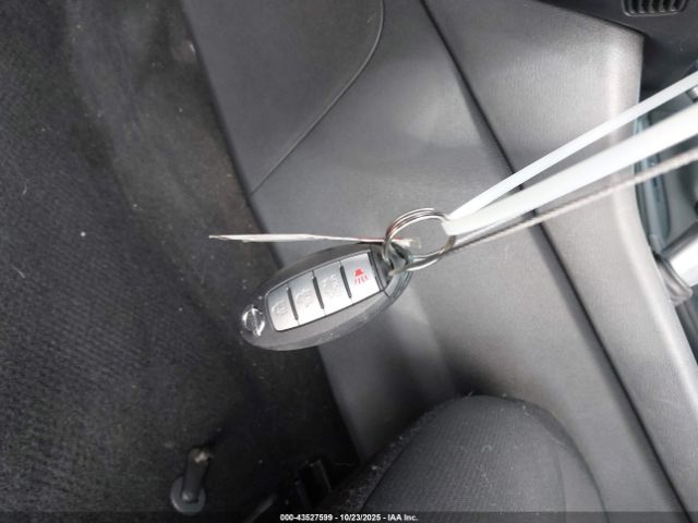 Nissan Sentra S Xtronic Cvt Image 6