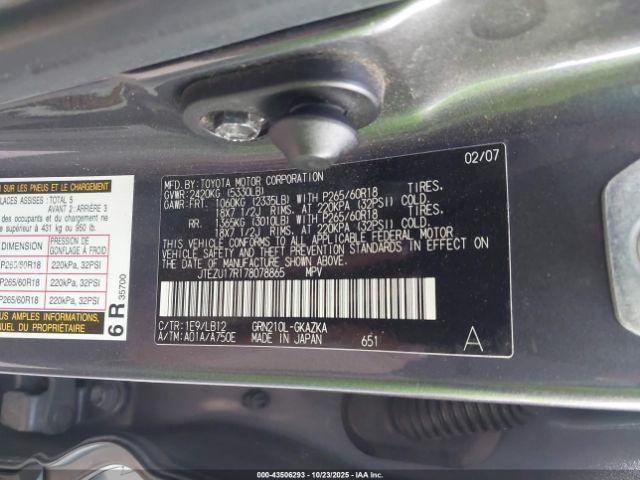 Toyota 4Runner Limited V6 Image 3