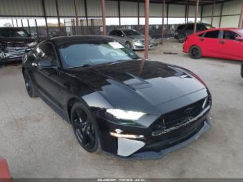 Salvage Ford Mustang
