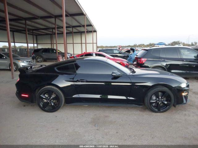 Ford Mustang Gt Premium Fastback Image 10