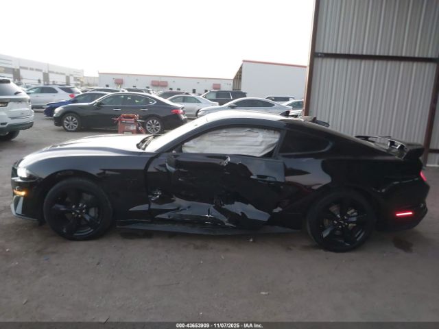 Ford Mustang Gt Premium Fastback Image 14