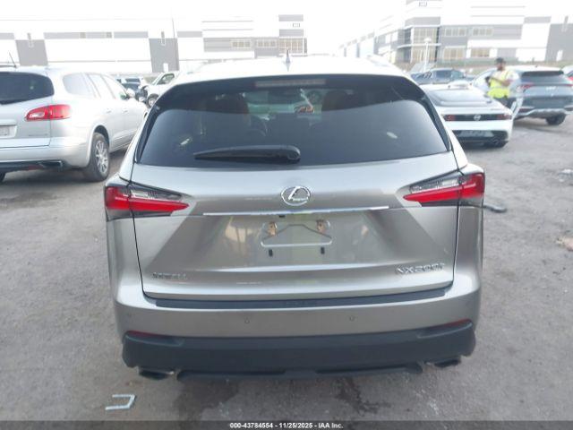 Lexus NX Image 4