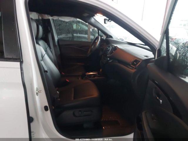 Honda Passport Awd Touring Image 16